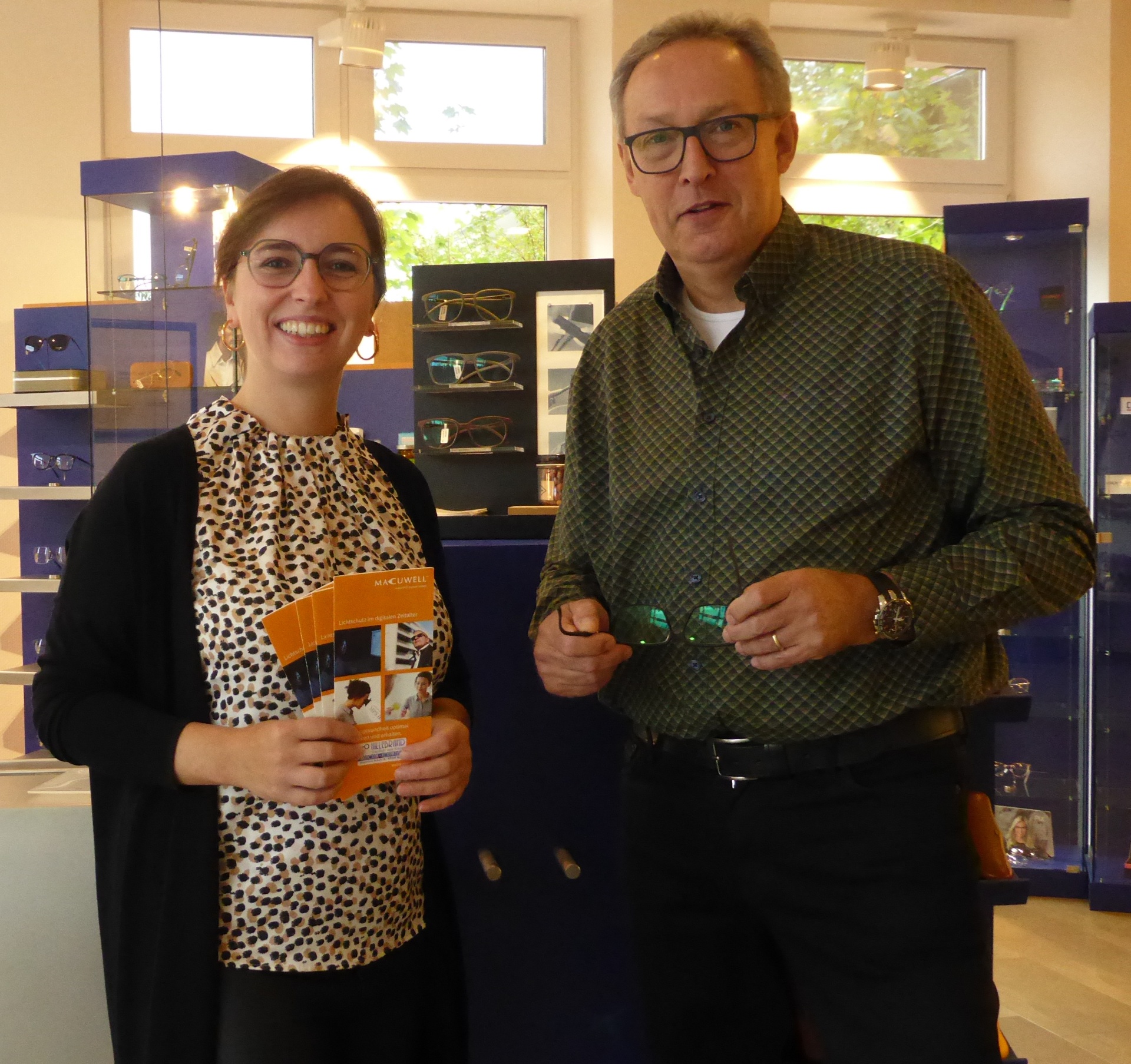 Das Team von Augenoptik Hillebrand